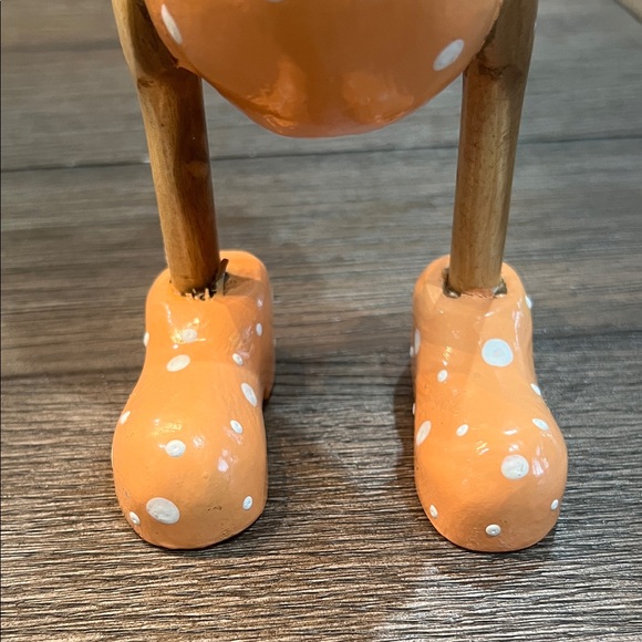 Wooden Polka Dot Duck Figurine - Picture 15 of 15